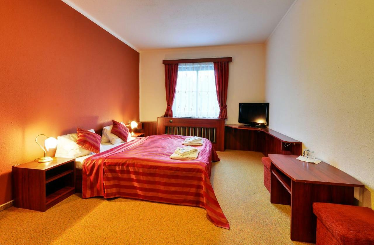 Hotel Stara Posta Filipovice Luaran gambar